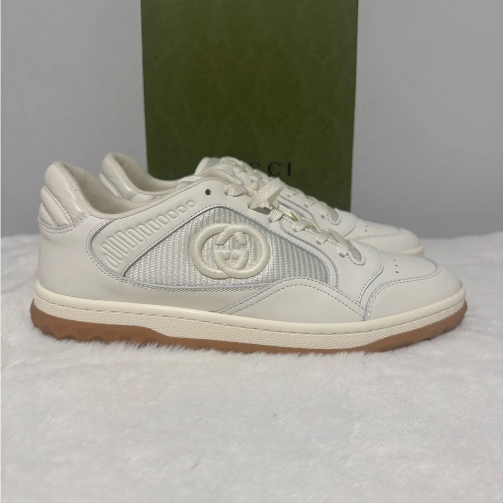 Gucci Cream White Leather Low-Top Sneakers with Gum Sole